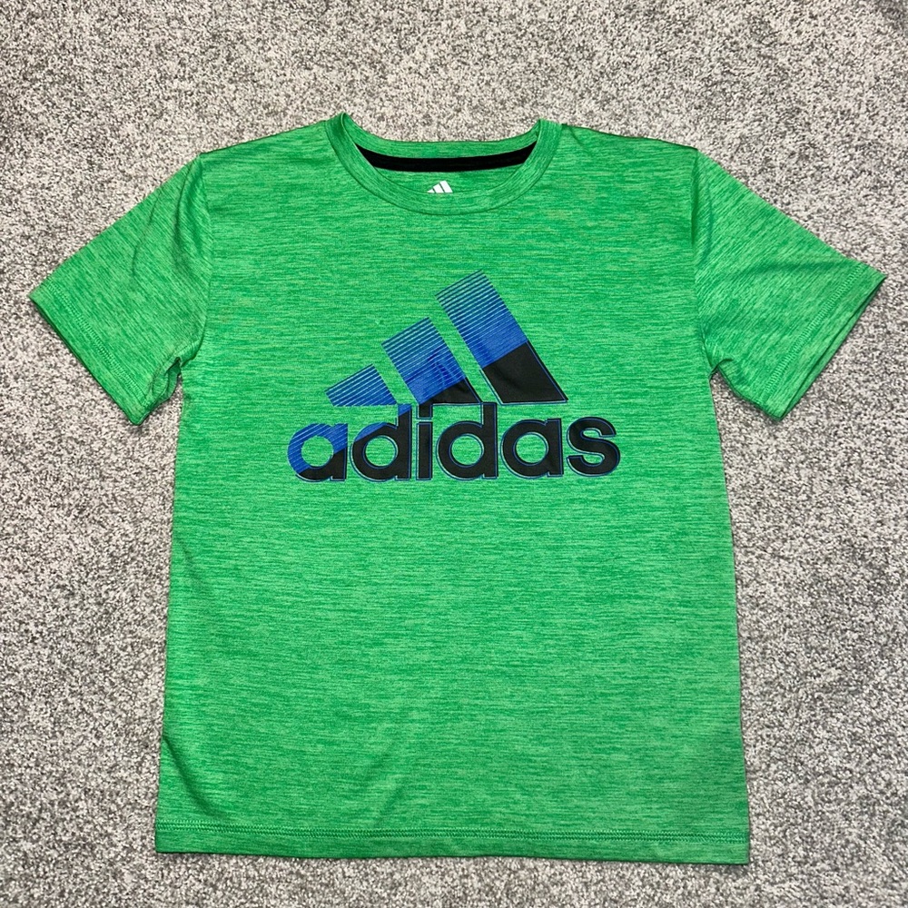 Adidas Boys Size Small 7/8 Short Sleeve Shirt